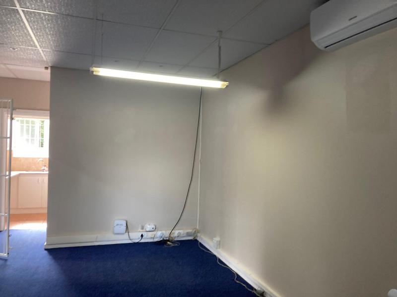 To Let Commercial Property for Rent in Newton Park Eastern Cape